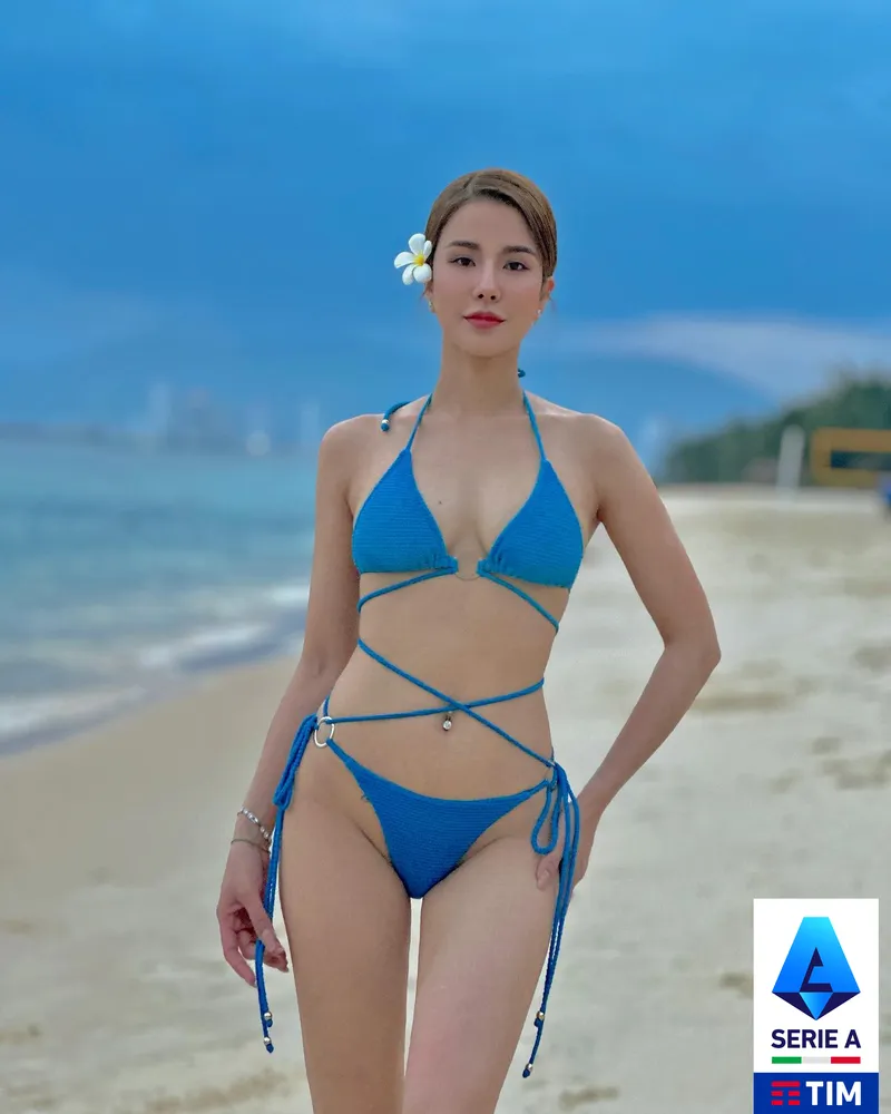 97+ Ảnh Diệp Lâm Anh nude mặc bikini thân hình ngọt nước múp rụp 28 Hình ảnh diệp Lâm Anh mặc bikni màu xanh dương quyến rũ