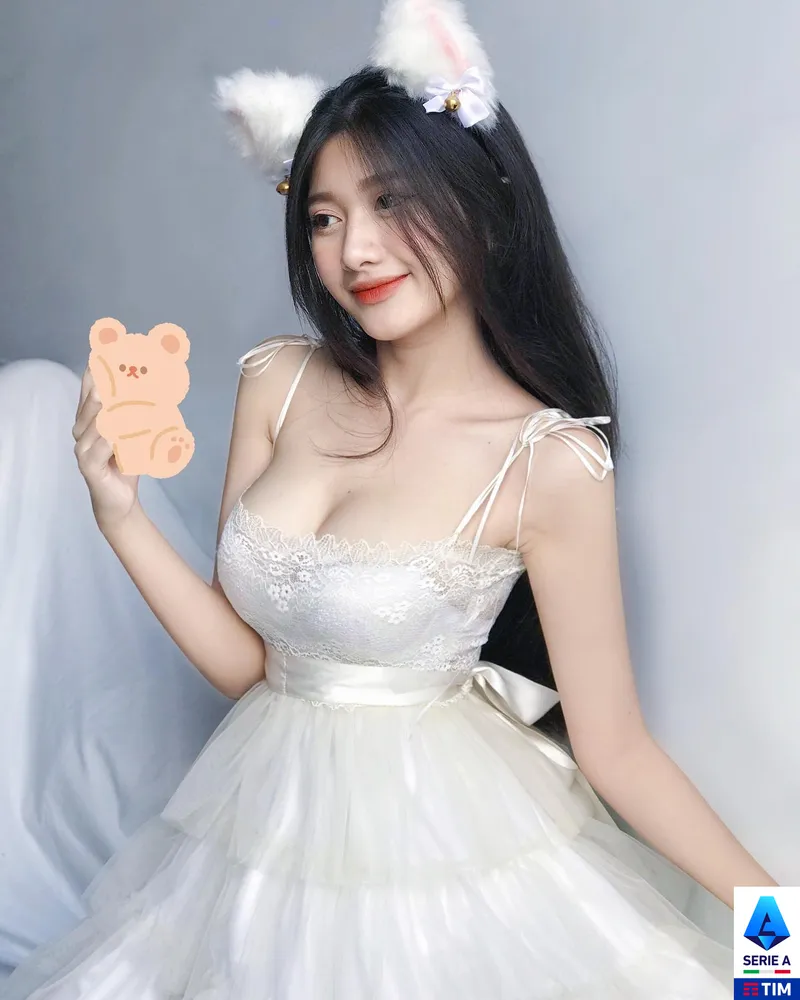 le thi thuy trang sexy 4