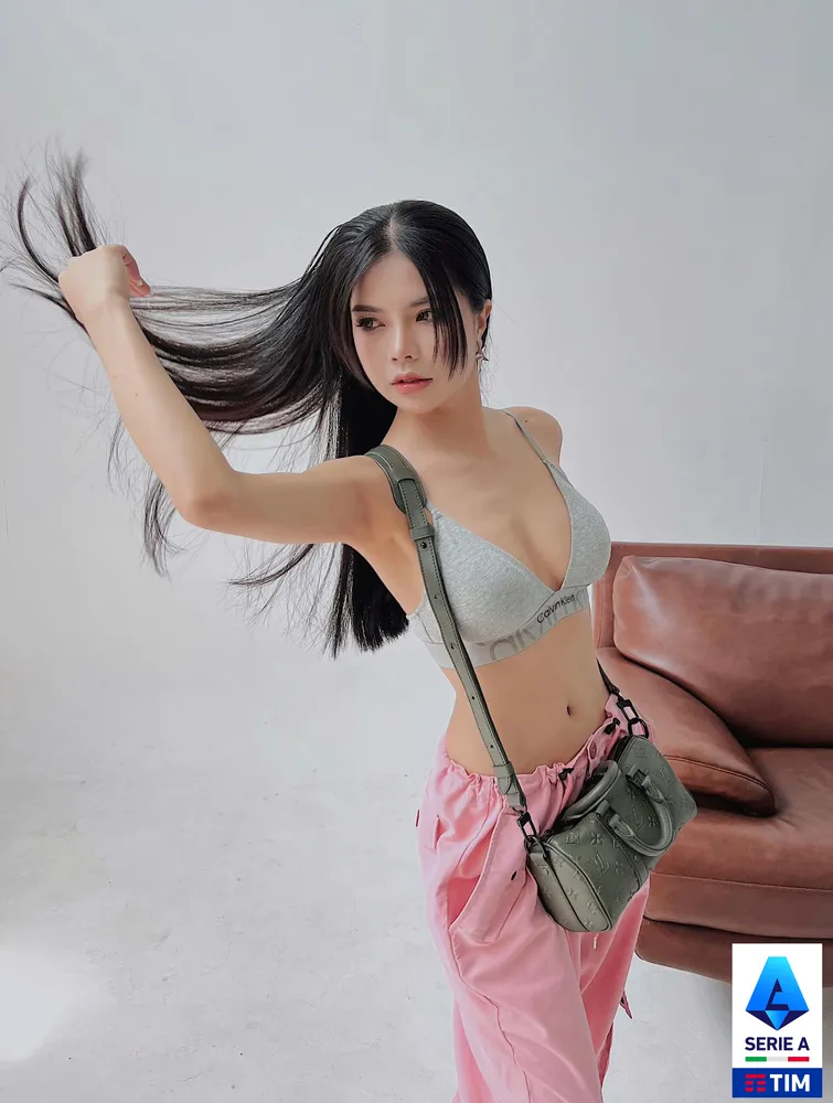 mai dora bikini 42