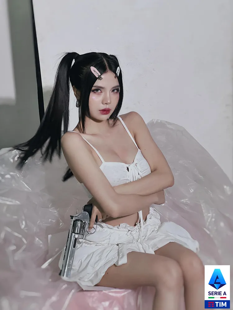 mai dora bikini 45